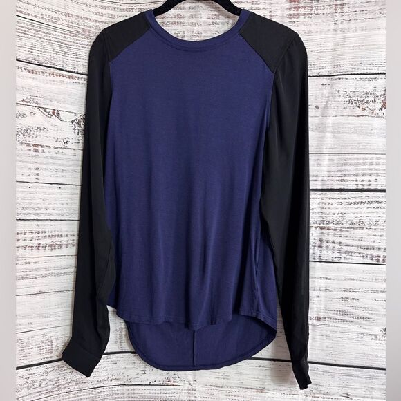 Fossil Top Womens Size Medium Raglan Sleeves Chiffon Blouse Black Purple - Picture 1 of 9